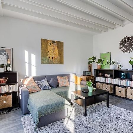 Nice Flat With Billard And View Paris Exterior photo